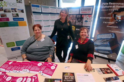 L'Apei Centre Alsace au forum Droits Devant! à Nancy